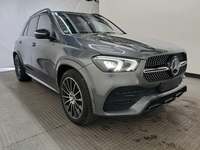 Pogled sprijeda desno