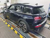 Widok z tyłu po stronie lewej