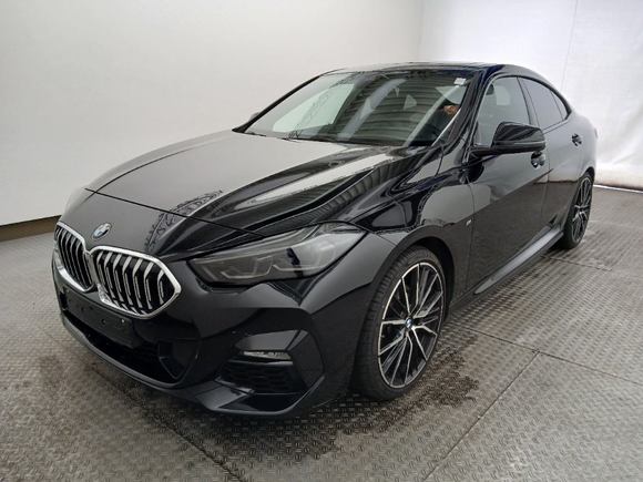 Вид спереди слева