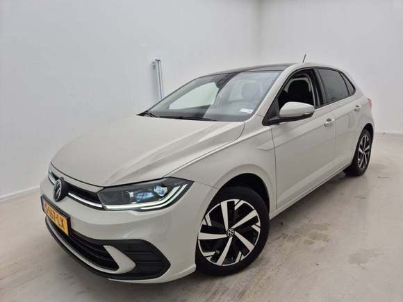 Náhled zpředu zleva