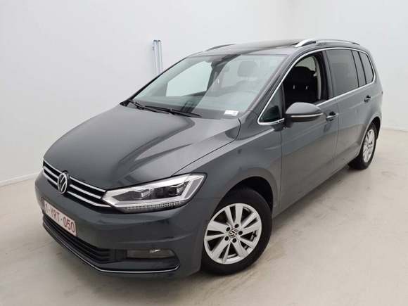 Pogled od napred levo