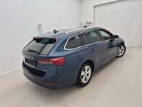 Náhled zezadu zprava