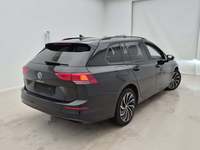 Pogled od pozadi desno