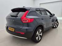 Pogled od pozadi desno