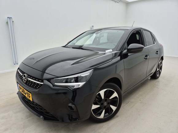 Pogled sprijeda lijevo