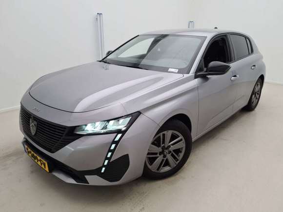 Pogled sprijeda lijevo