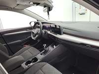 Вид на салон