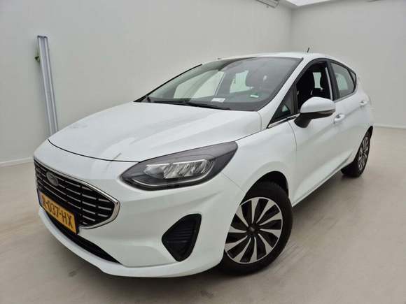 Вид спереди слева