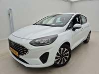 Вид спереди слева