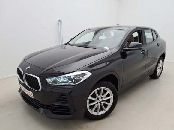 Вид спереди слева