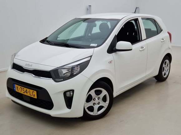 Pogled od napred levo