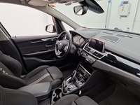 Вид на салон