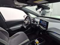 Вид на салон