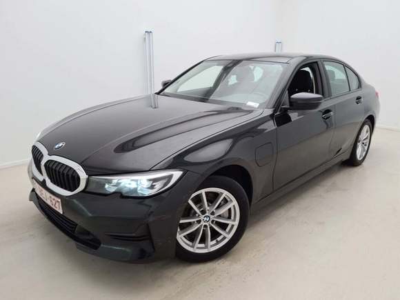 Náhled zpředu zleva