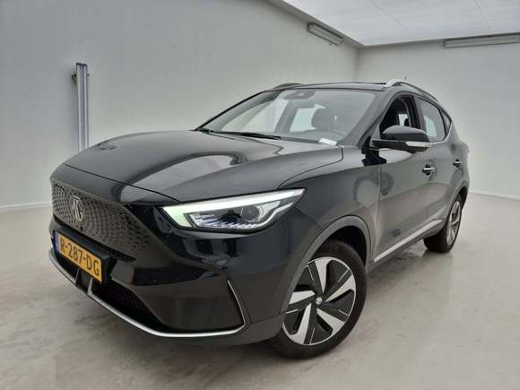 Вид спереди слева