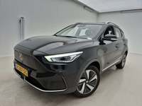 Вид спереди слева