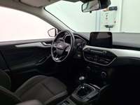 Вид на салон