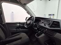 Вид на салон