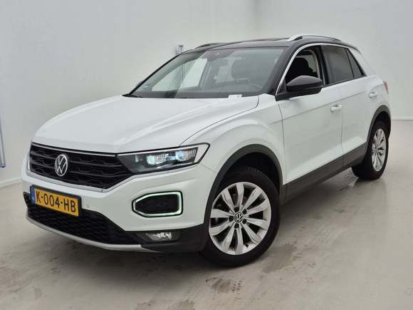 Вид спереди слева