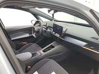 Вид на салон