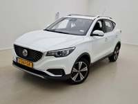 Вид спереди слева