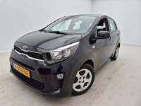 Вид спереди слева