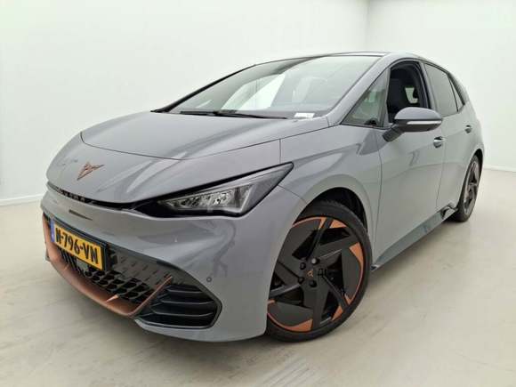 Náhled zpředu zleva