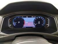 Pohled na přístrojovou desku