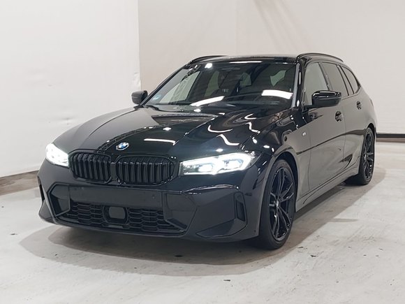 Skats no kreisās puses priekšā