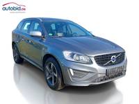 Pogled sprijeda desno