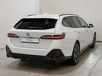 Widok z tyłu po stronie prawej