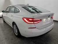 Aanzicht achter links