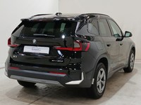 Widok z tyłu po stronie prawej