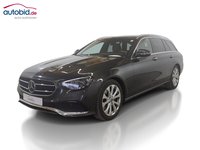 Вид спереди слева