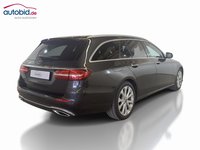 Вид сзади справа