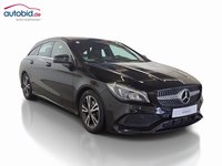 Skats no labās puses priekšā