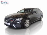 Вид спереди слева