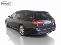 Вид сзади слева