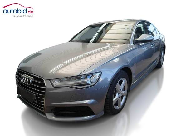 Pogled od napred levo