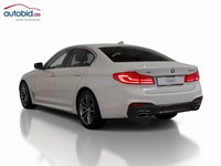 Pogled od pozadi levo