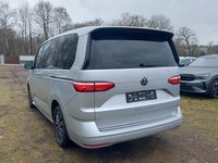 Pogled od pozadi levo