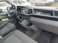 Вид на салон