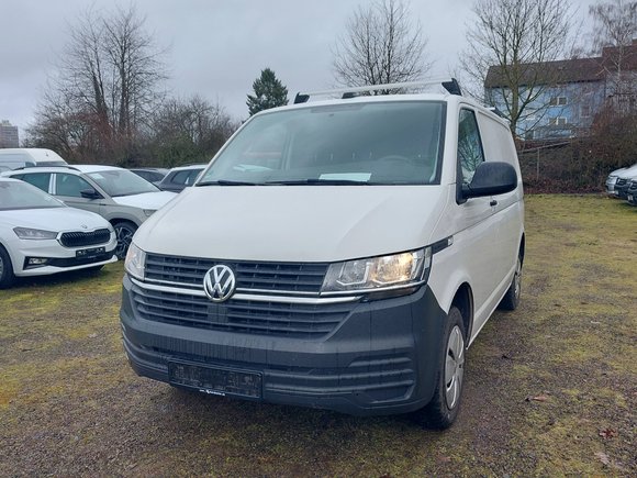 Вид спереди слева