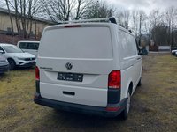 Вид сзади справа