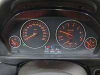 Pohled na přístrojovou desku