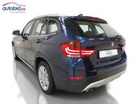 Vue de l’arrière gauche