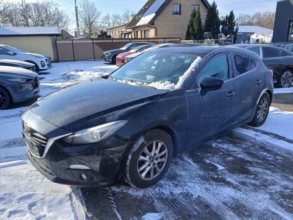 Náhľad spredu zľava