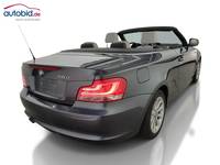 Aanzicht achter rechts