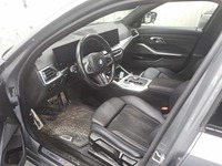 Вид на салон