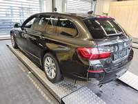 Pogled straga lijevo